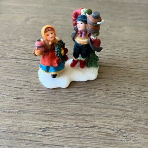 Santa’s Workbench O’Well’s Christmas Village Figurine